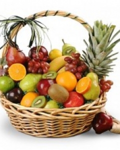 12 items fruit basket